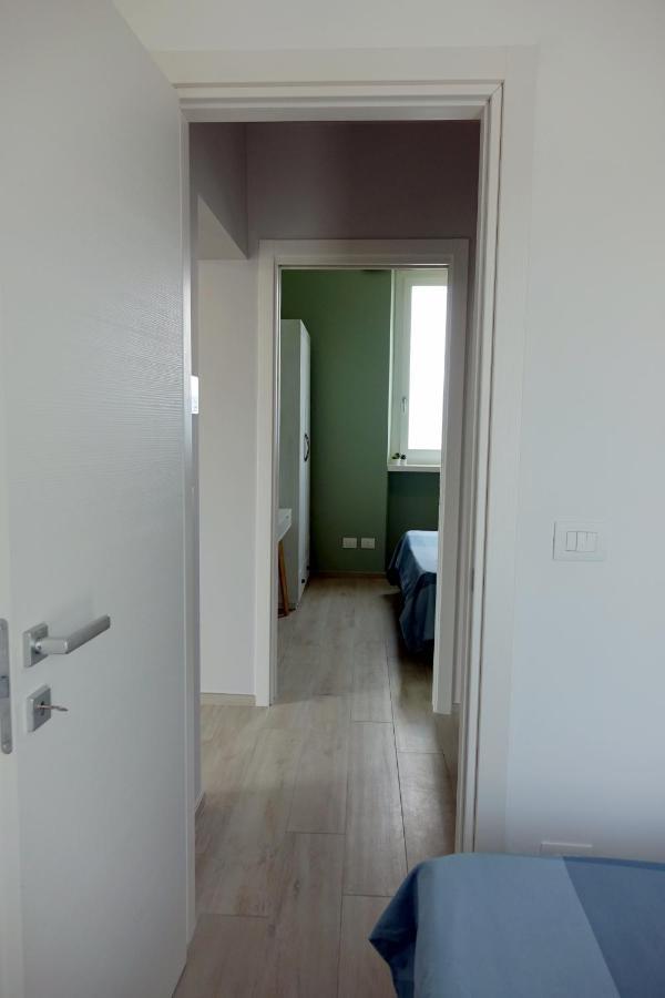 Appartement La Finestra Sul Mare à Bari Extérieur photo