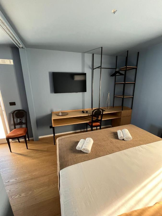 Appartement La Finestra Sul Mare à Bari Extérieur photo