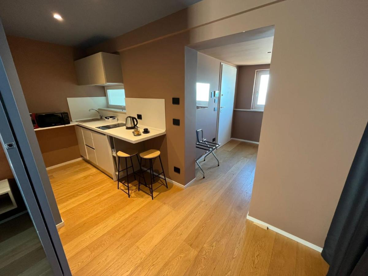 Appartement La Finestra Sul Mare à Bari Extérieur photo